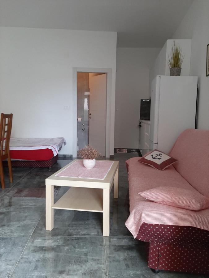 Cvita Apartment Vodice Exterior foto
